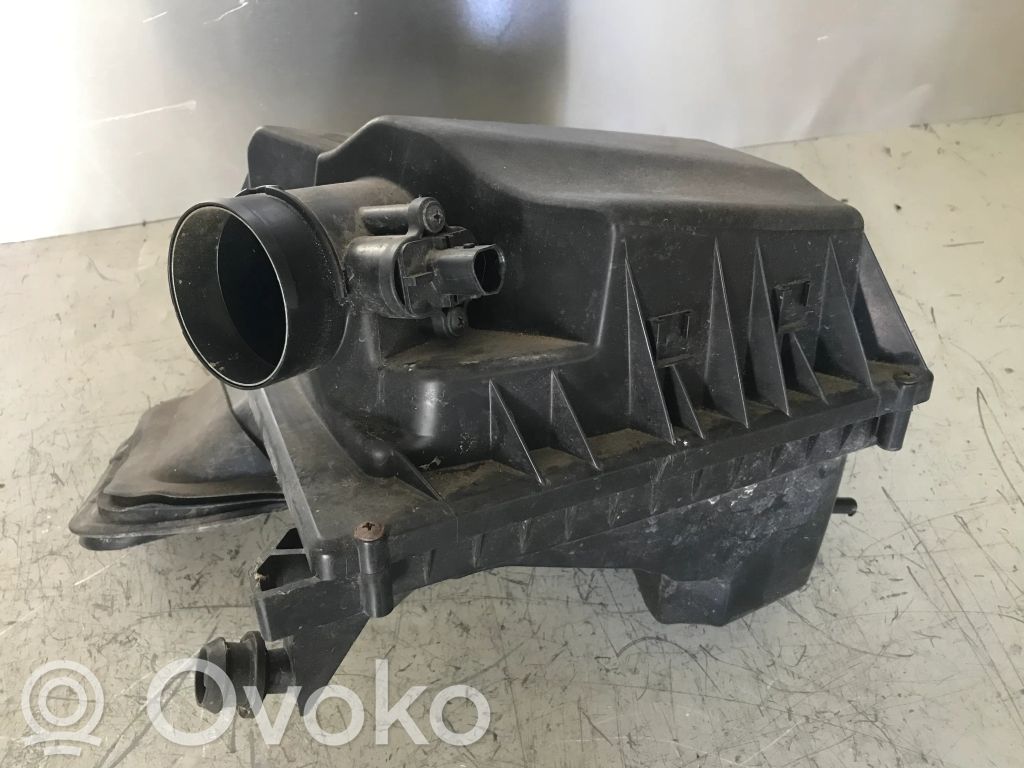 Opel Astra J Obudowa filtra powietrza 