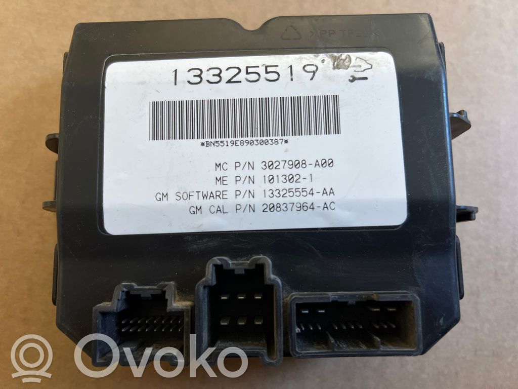 Opel Insignia A Tailgate/trunk control unit/module 