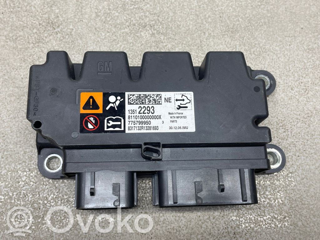 Opel Zafira C Airbag control unit/module 