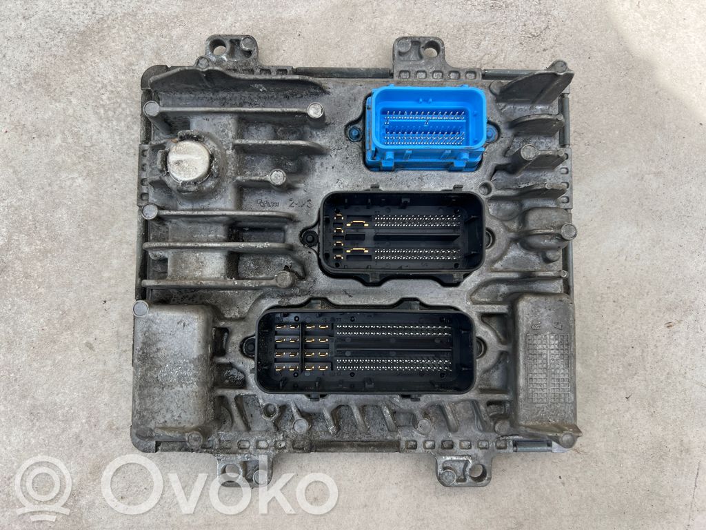 Opel Insignia B Engine control unit/module 