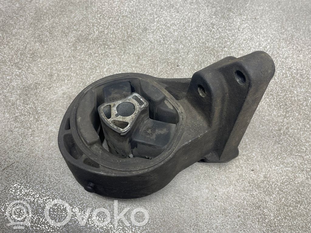Opel Insignia A Engine mount bracket 