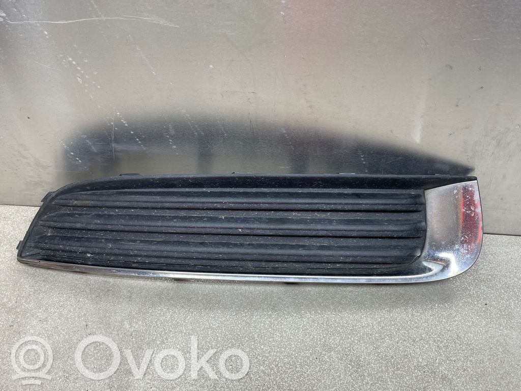 Opel Insignia A Etusumuvalon ritilä 