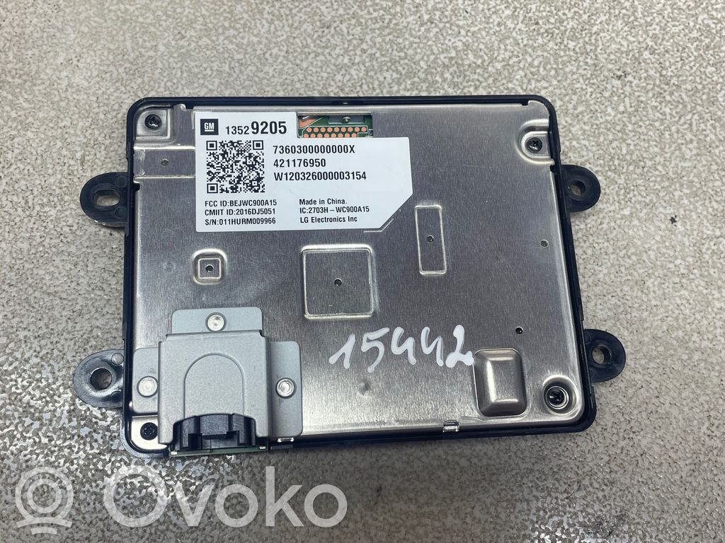 Opel Insignia B Wireless charging module 
