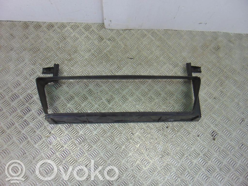 Volvo S40 Rejilla superior del radiador del parachoques delantero 
