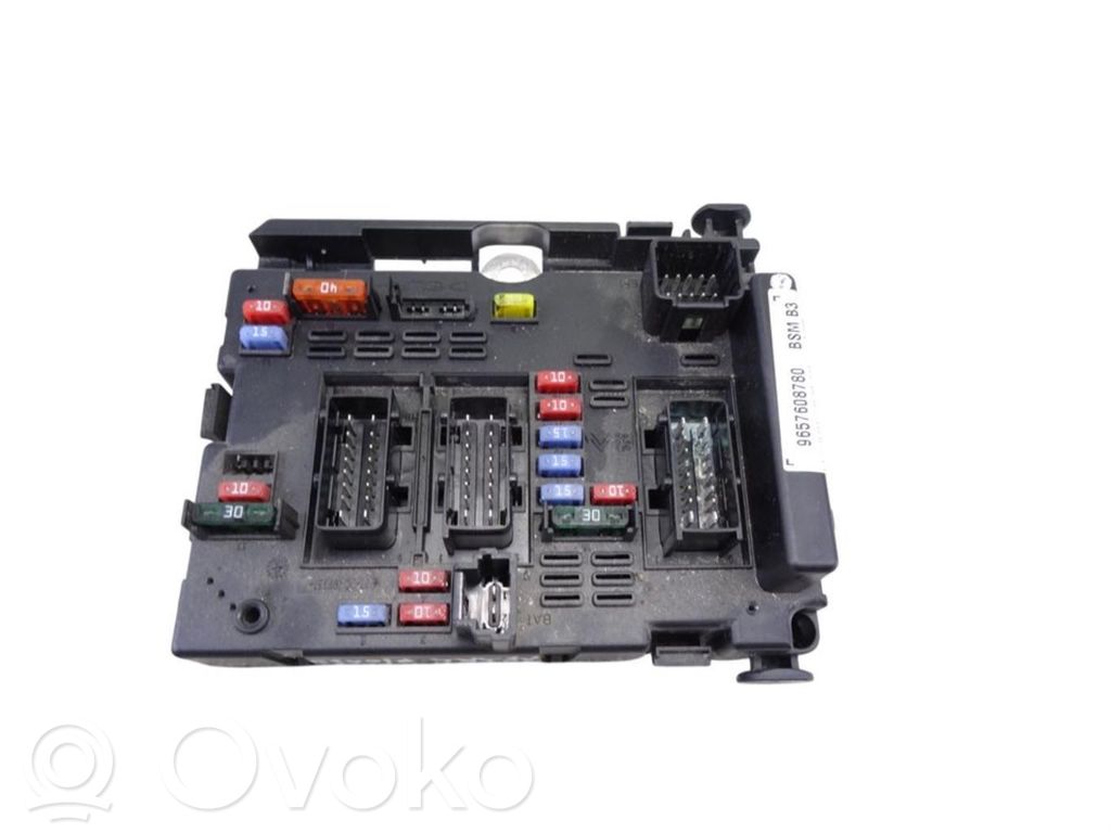 Módulo de fusible   9657608780