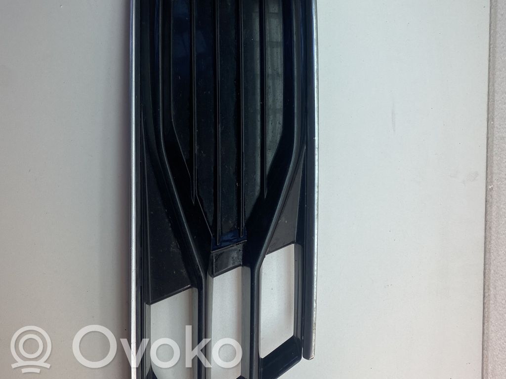 Audi A6 C7 Front grill 