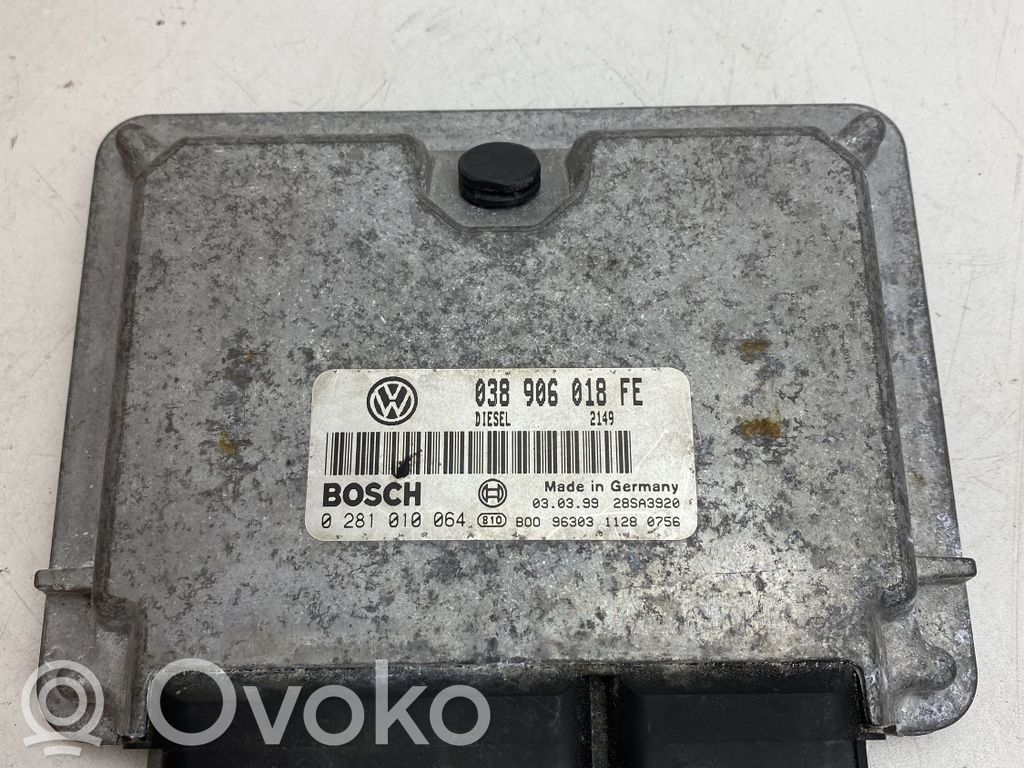 Volkswagen PASSAT B5 Engine control unit/module 