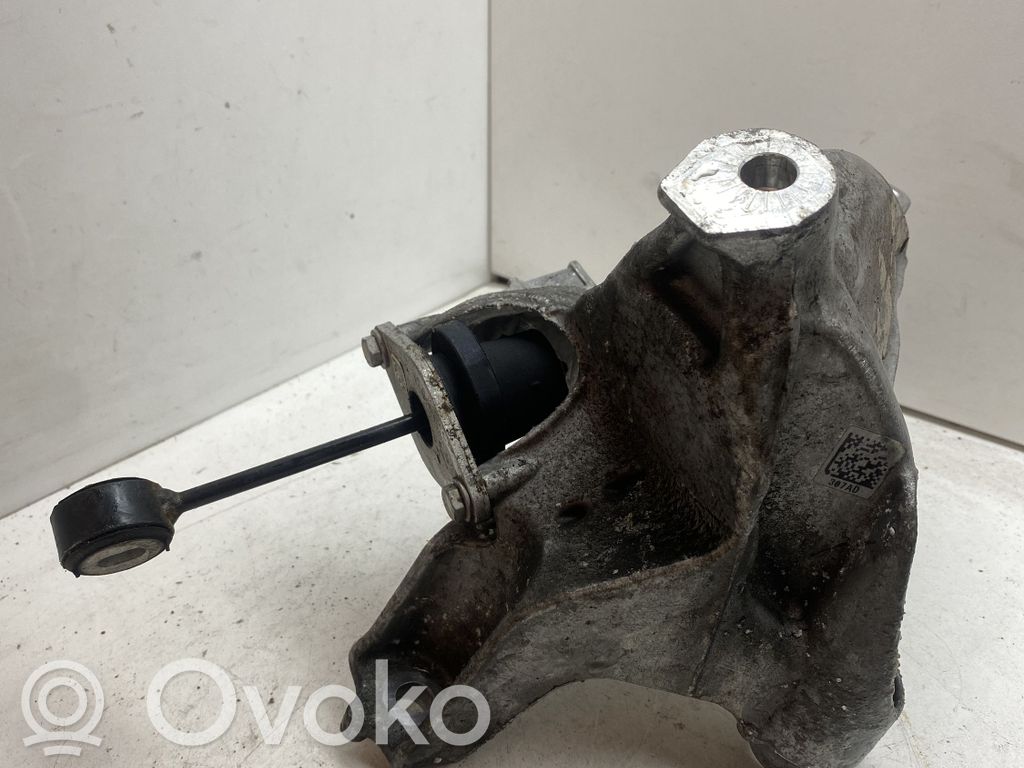Audi A4 S4 B9 Engine mounting bracket 