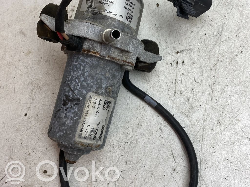 Bomba de vacío   6857405