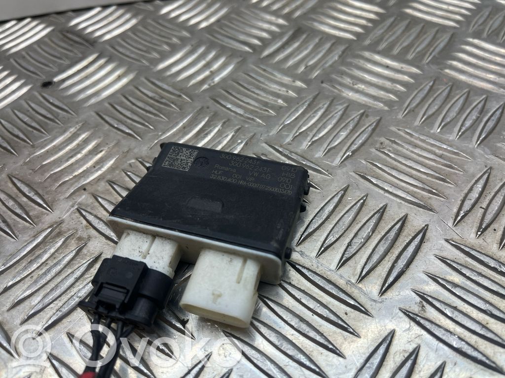 Audi A3 8Y Tailgate/trunk control unit/module 