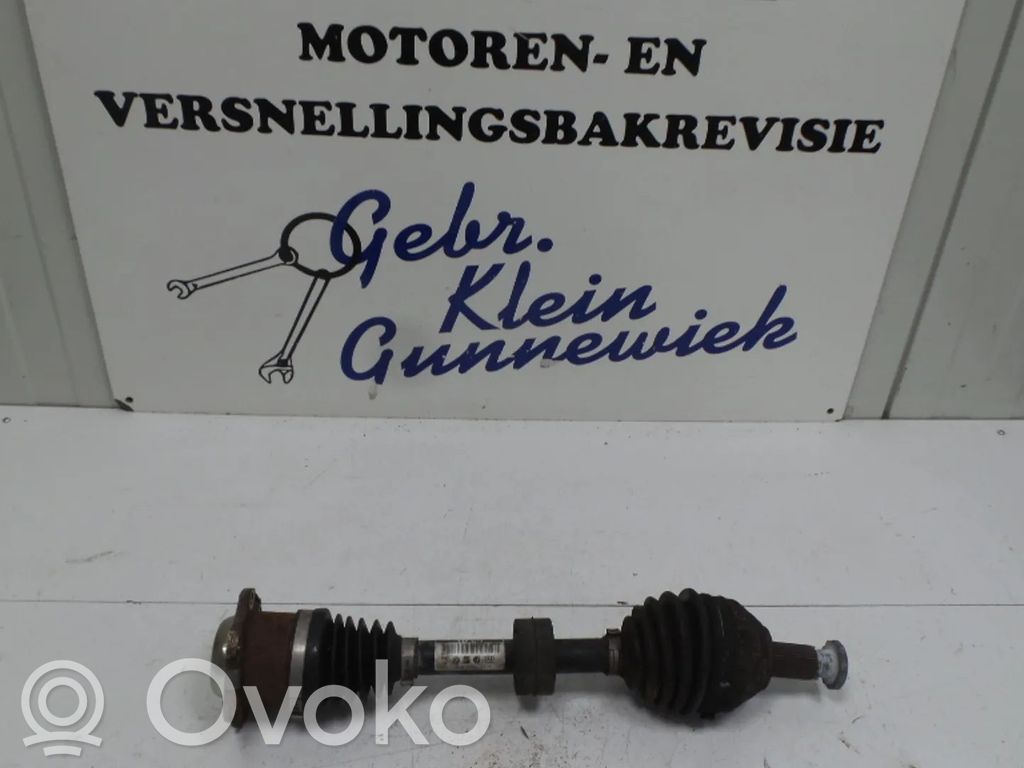 Volkswagen Polo Półoś przednia 