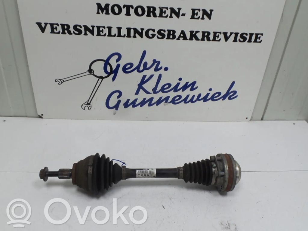 Volkswagen Touran II Półoś przednia 