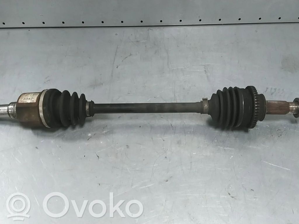 Opel Karl Półoś przednia 