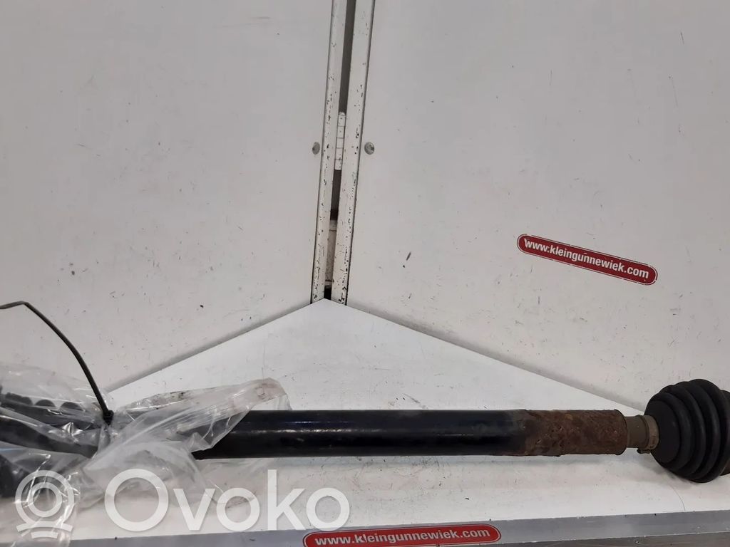 Audi A3 S3 8L Półoś przednia 