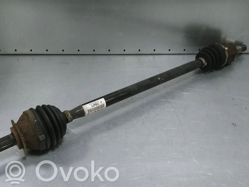Volkswagen Up Planetară față 