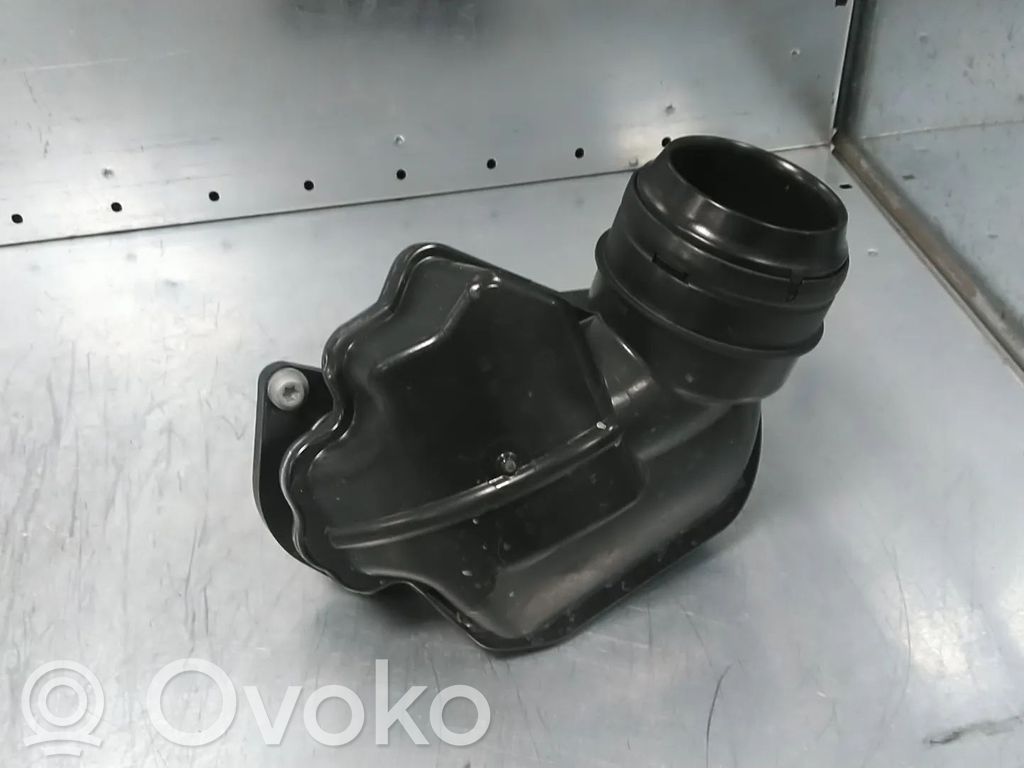 Volkswagen T-Cross Air intake hose/pipe 