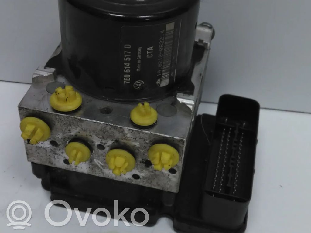 Volkswagen Transporter - Caravelle T5 ABS Pump 