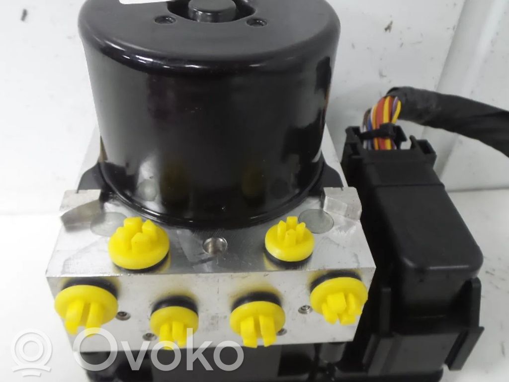 Volvo V40 ABS Pump 