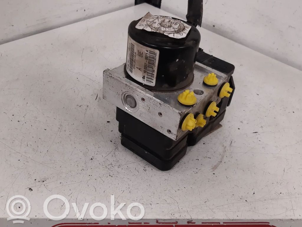 Ford Focus ABS Pump 