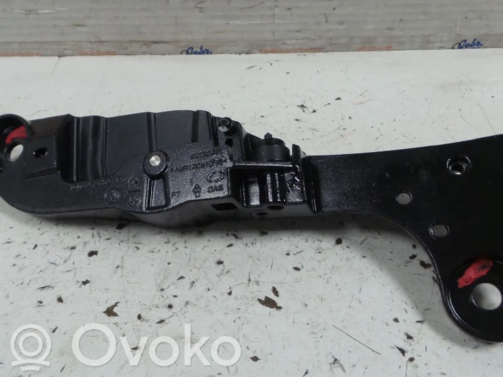 Tailgate/trunk/boot hinge   1Q0825956C