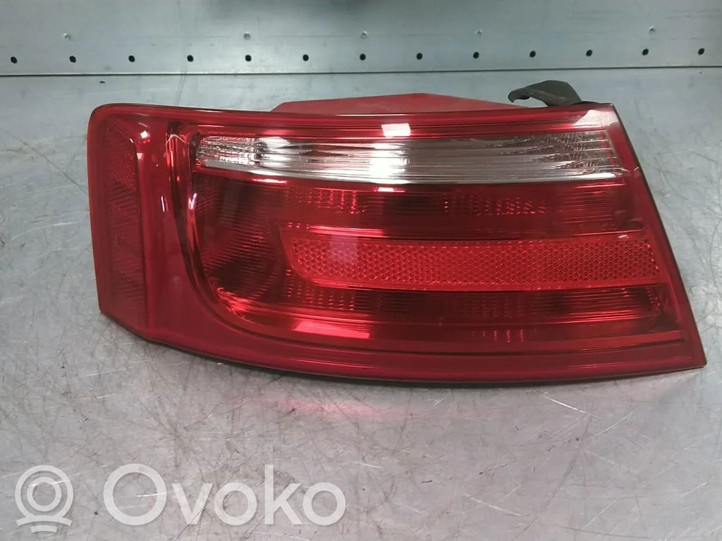 Audi A5 8T 8F Lampă spate în caroserie 
