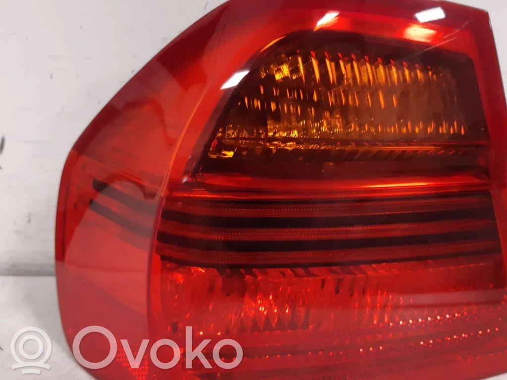Rear/tail lights   6937457,63216937457