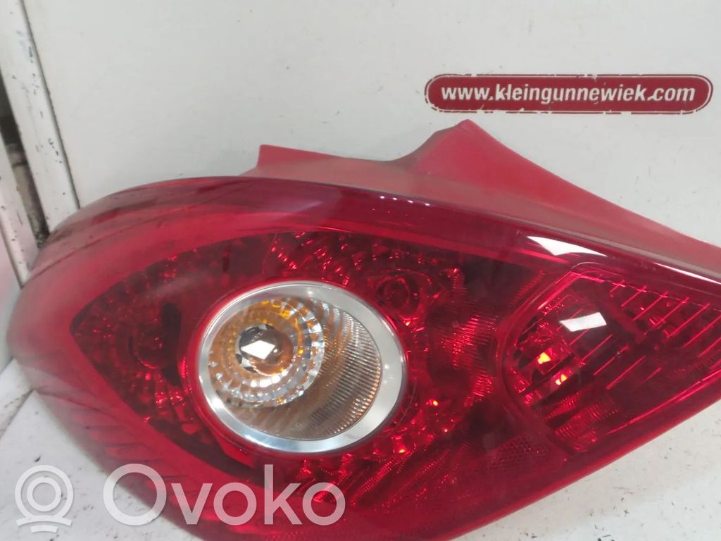 Opel Corsa D Lampa tylna 