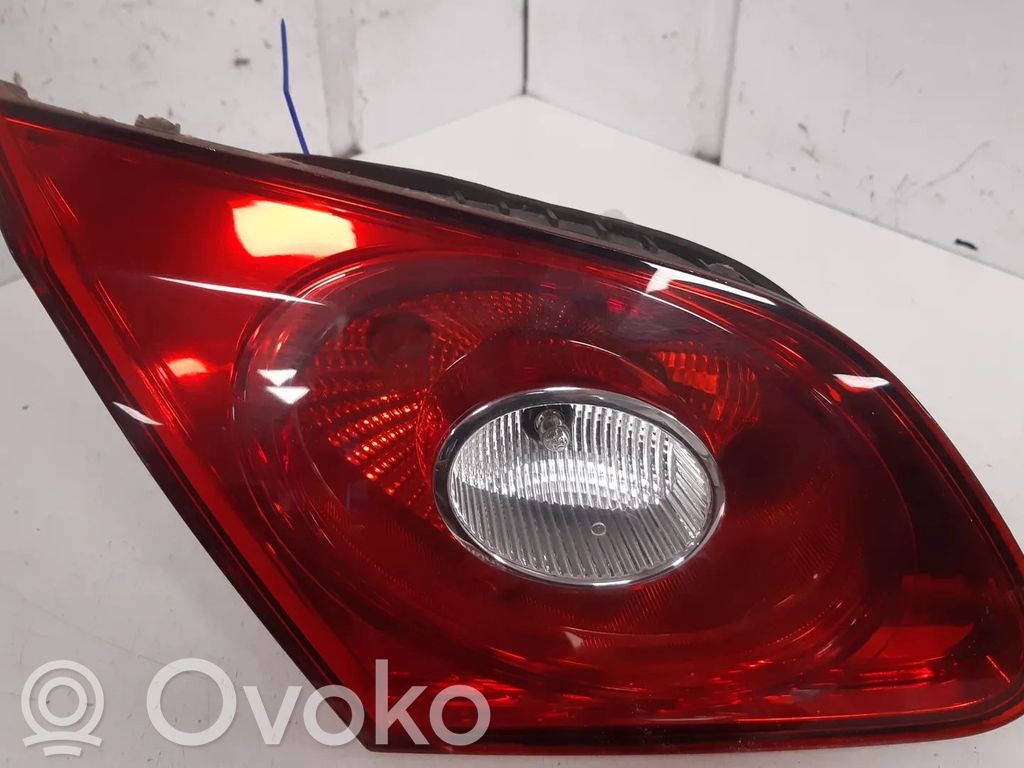 Volkswagen PASSAT CC Lampa tylna 