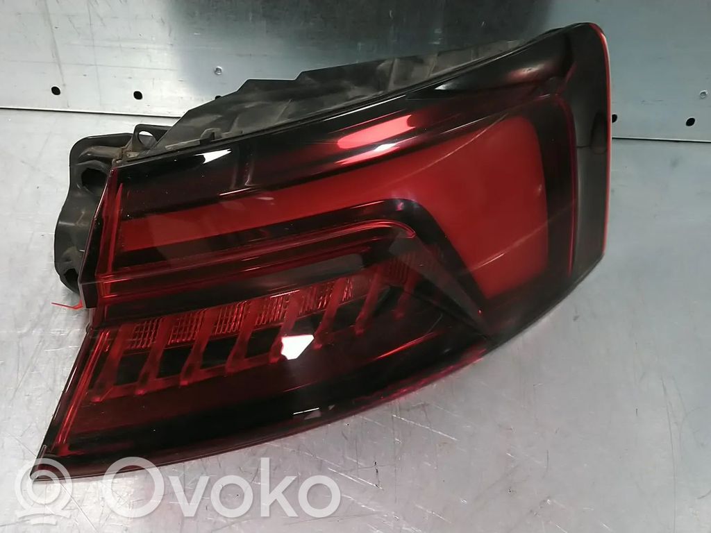 Takavalot   8W6945092J,8W6945092M,8W6945092P