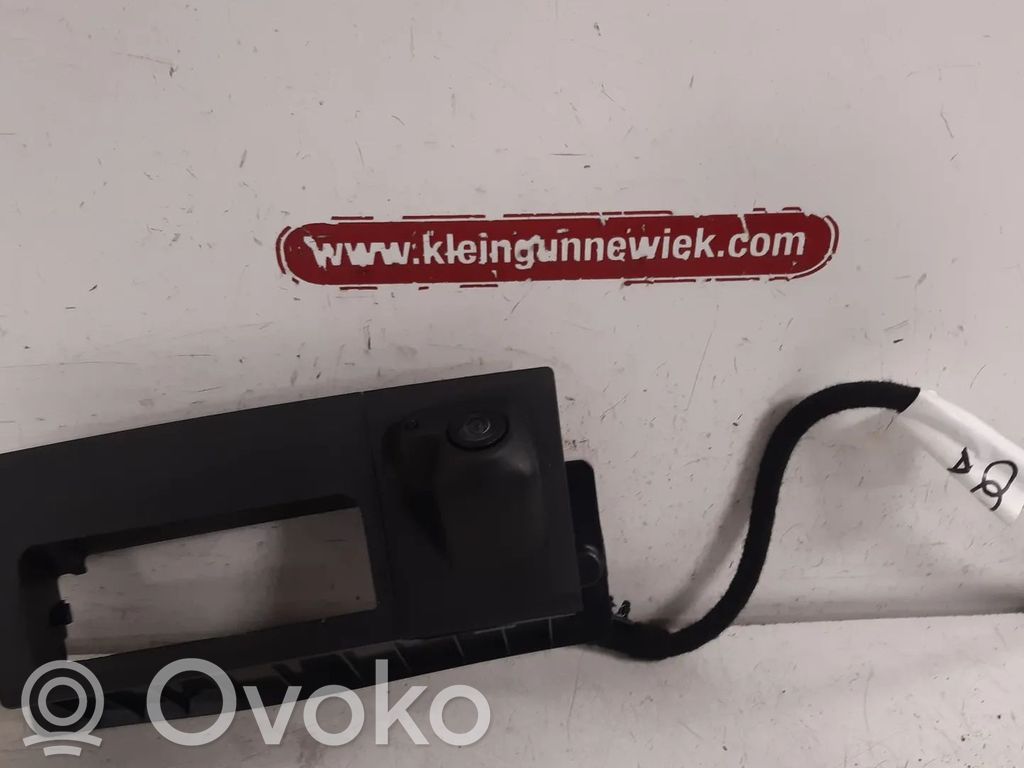 Tailgate handle with camera   4N0980546A