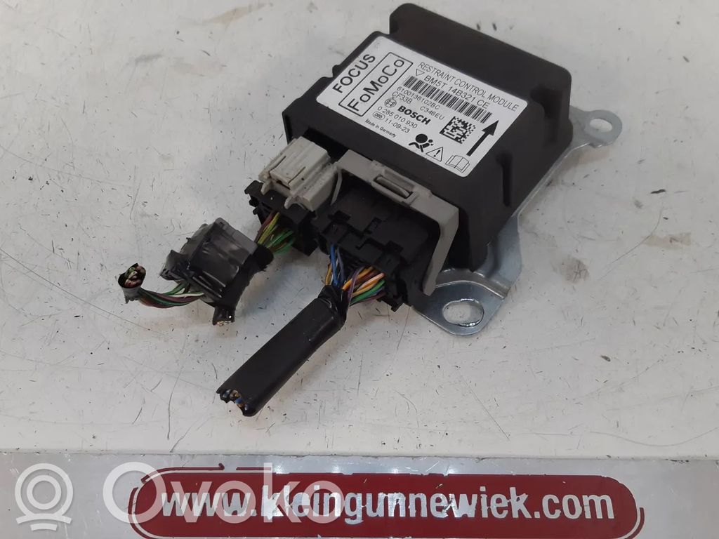 Ford Focus Airbag control unit/module 