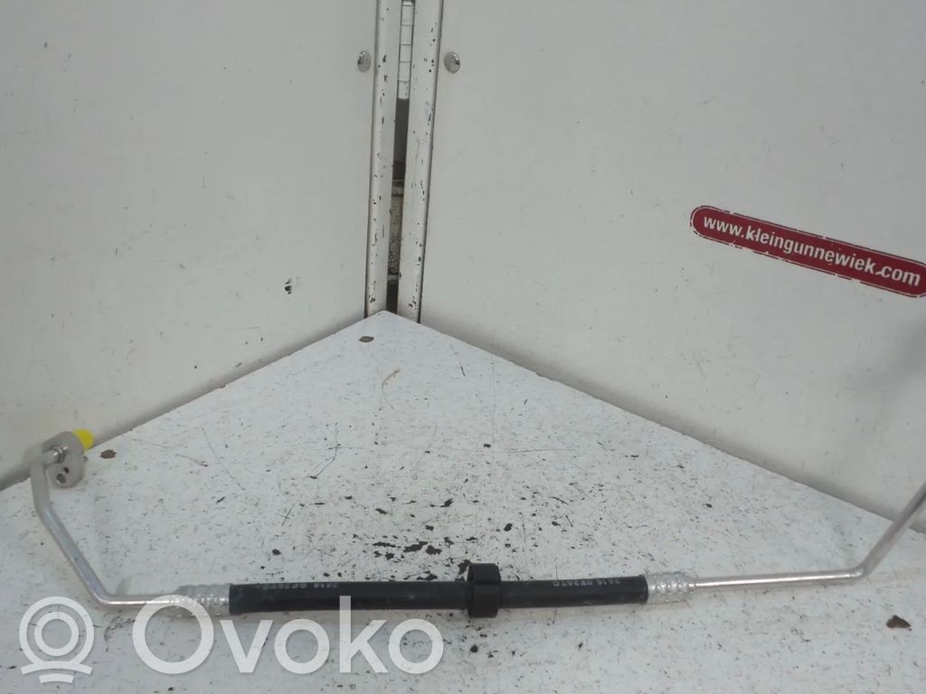 Ilmastointilaitteen putki (A/C)   8W0816741A