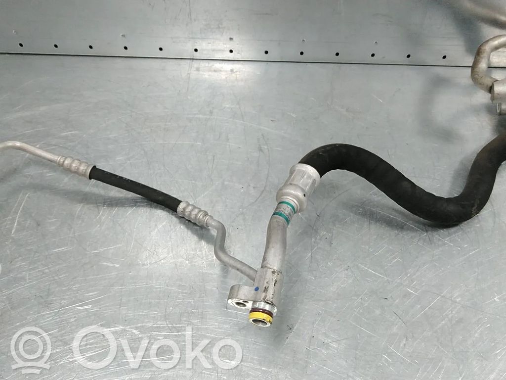 BMW 1 E81 E87 Wąż / Przewód klimatyzacji A/C 