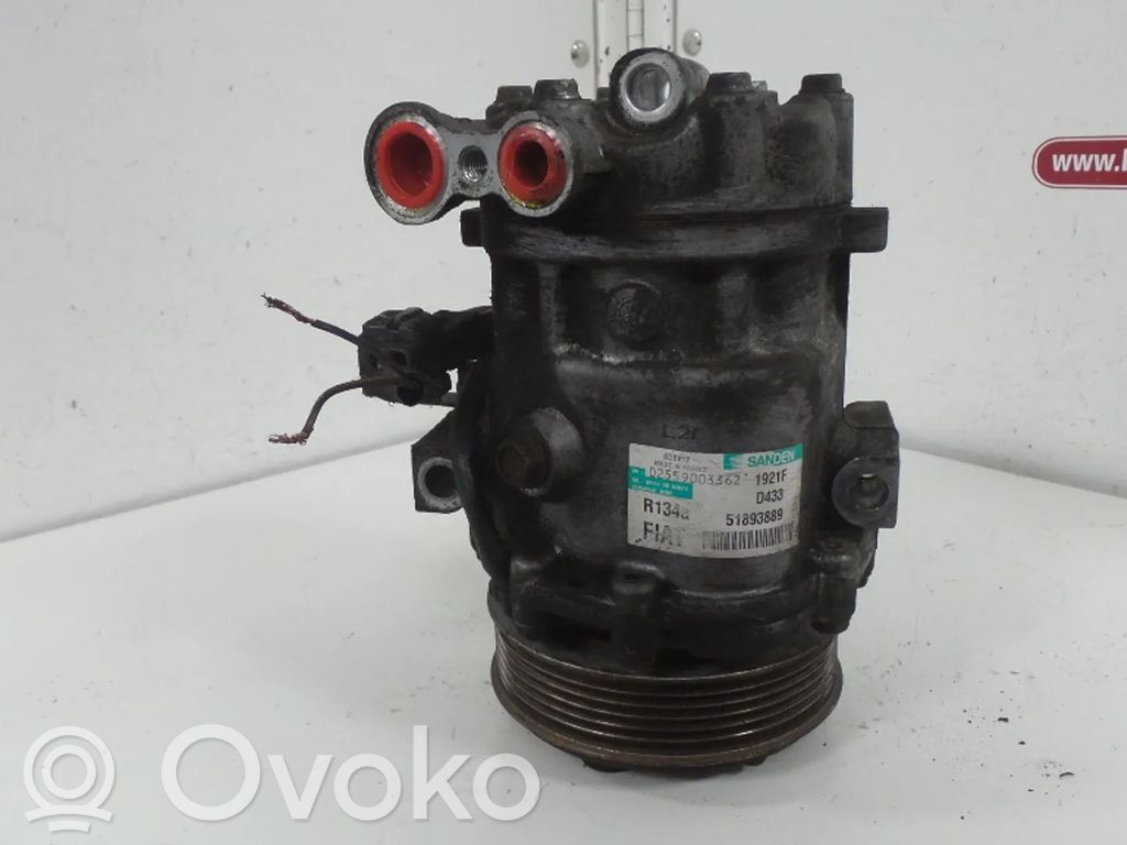 Opel Combo D Air conditioning (A/C) compressor (pump) 