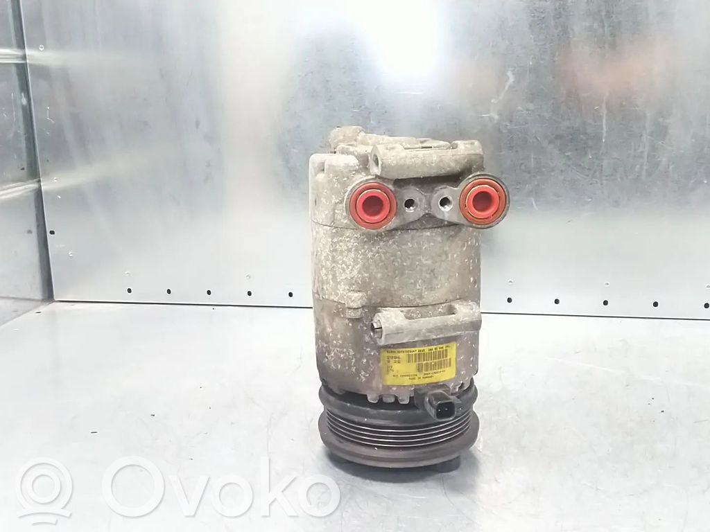 Ford Focus Air conditioning (A/C) compressor (pump) 
