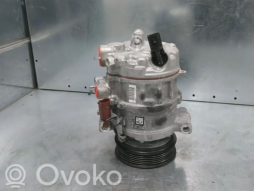 Volkswagen Golf VIII Air conditioning (A/C) compressor (pump) 