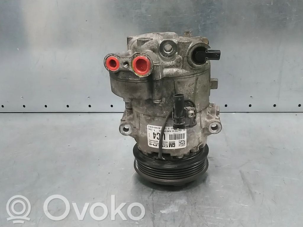 Opel Astra J Kompresor / Sprężarka klimatyzacji A/C 