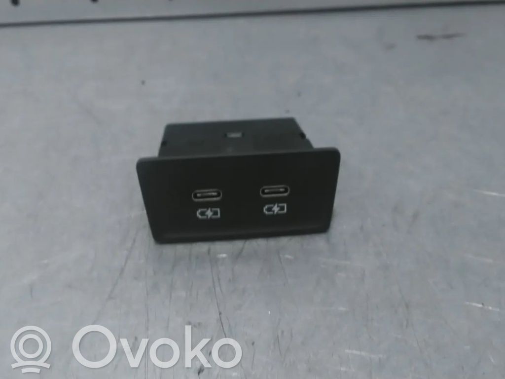 Audi A3 8Y Tornillo de la rueda de repuesto 