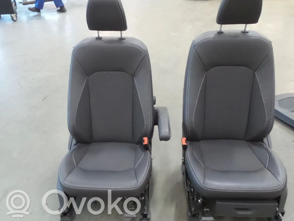 Interior set