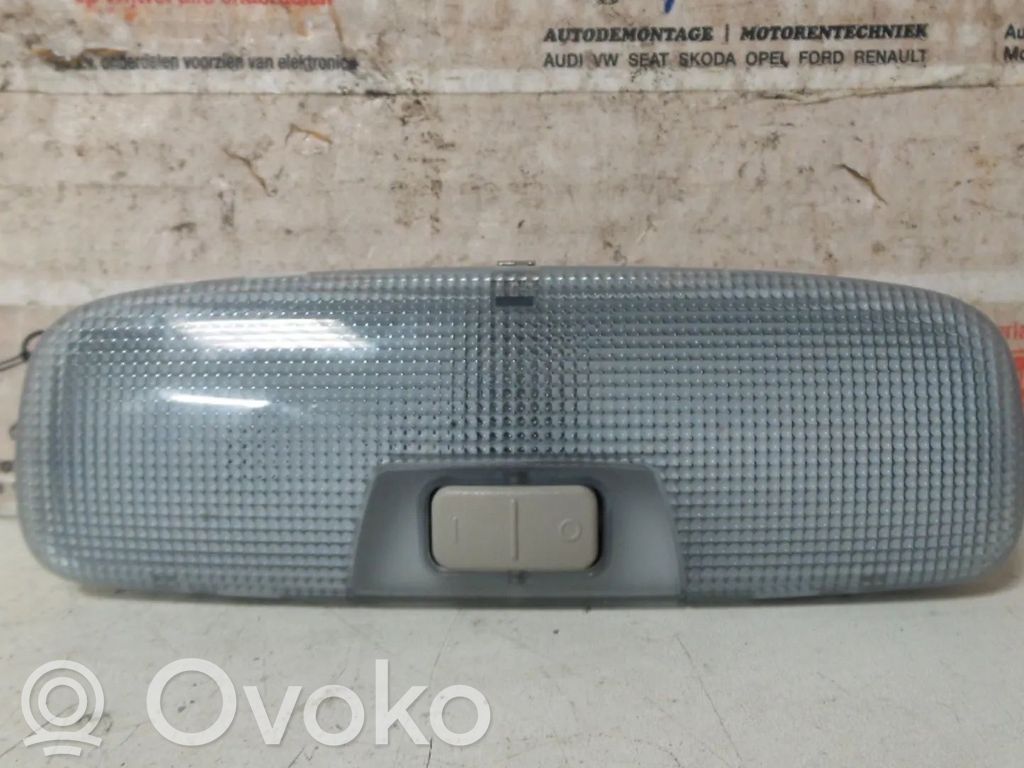Takaistuimen valo   8A6A13776EA