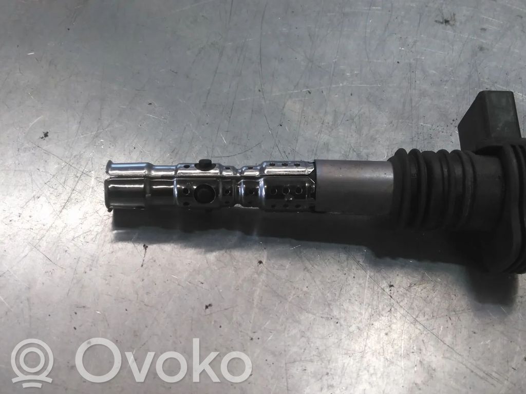 Audi TT Mk1 Cewka zapłonowa wysokiego napięcia 