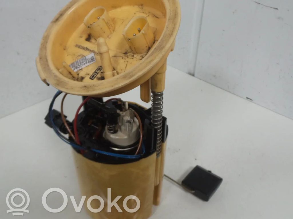 Bomba interna de combustible   6763886,M47D20