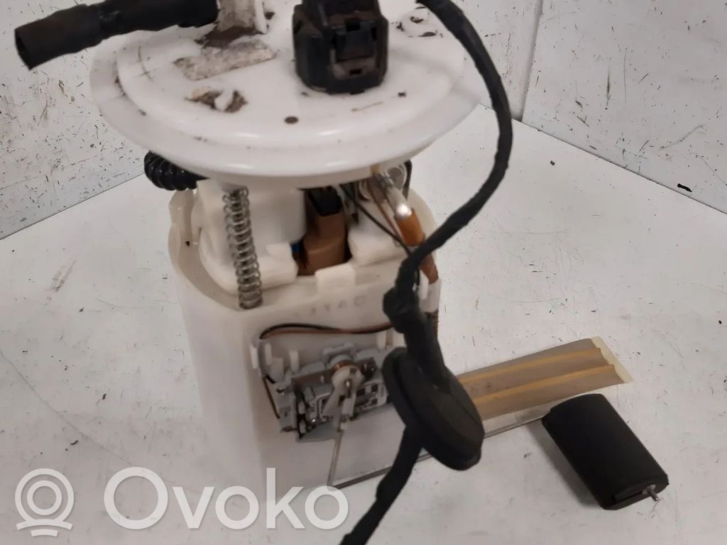 Bomba interna de combustible   311101H000,G4FA