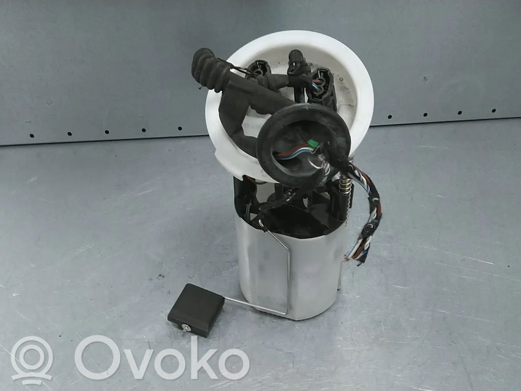 BMW 3 E90 E91 In-tank fuel pump 