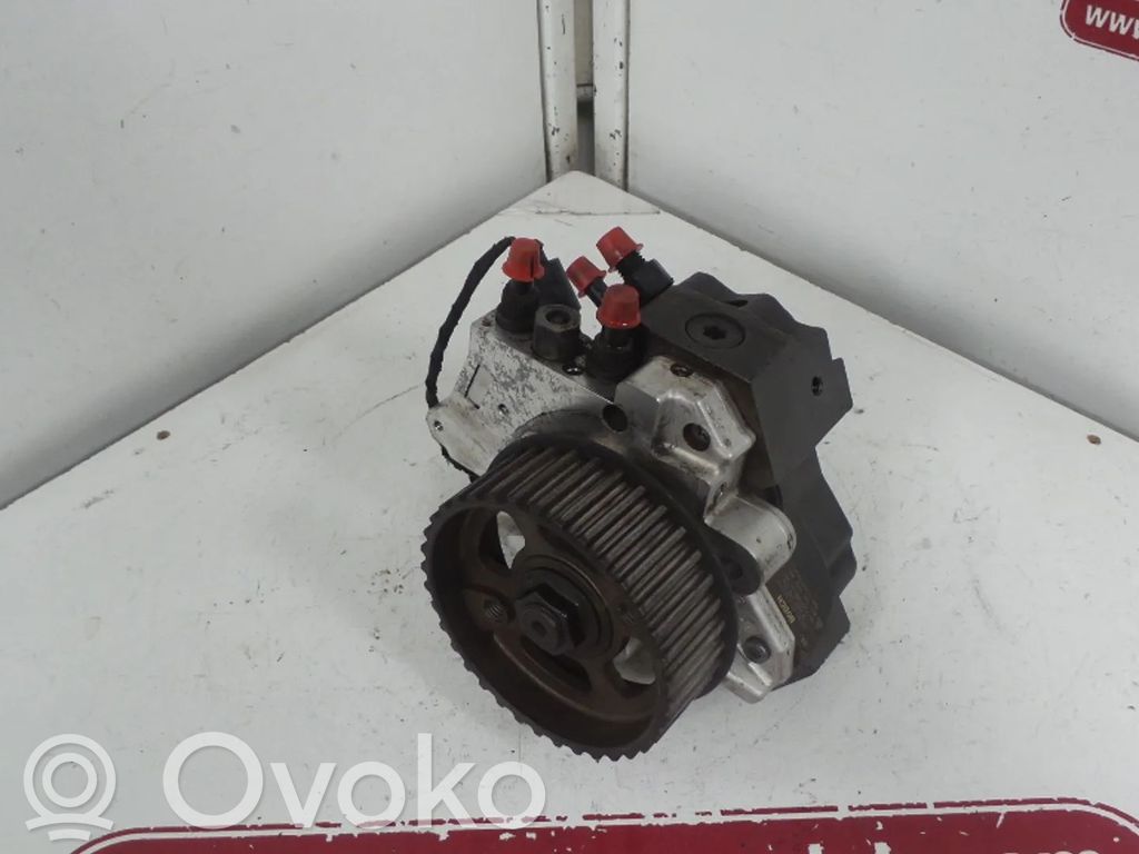 Audi A8 S8 D2 4D Pompa wtryskowa wysokiego ciśnienia 