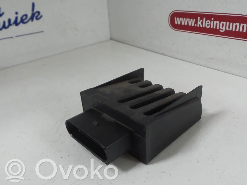 Volkswagen Golf VII Sterownik / Moduł pompy wtryskowej 