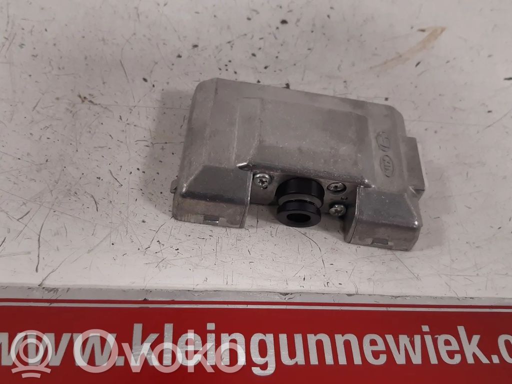 Windshield/windscreen camera   95890C8600