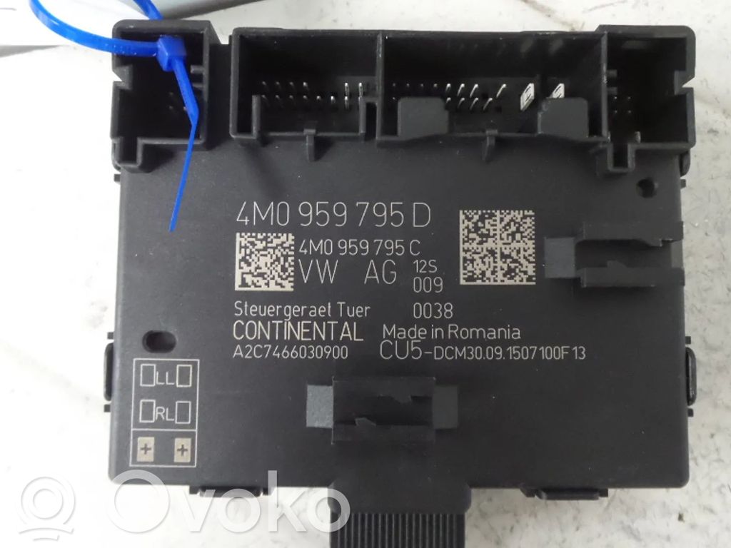 Audi Q7 4M Door control unit/module 