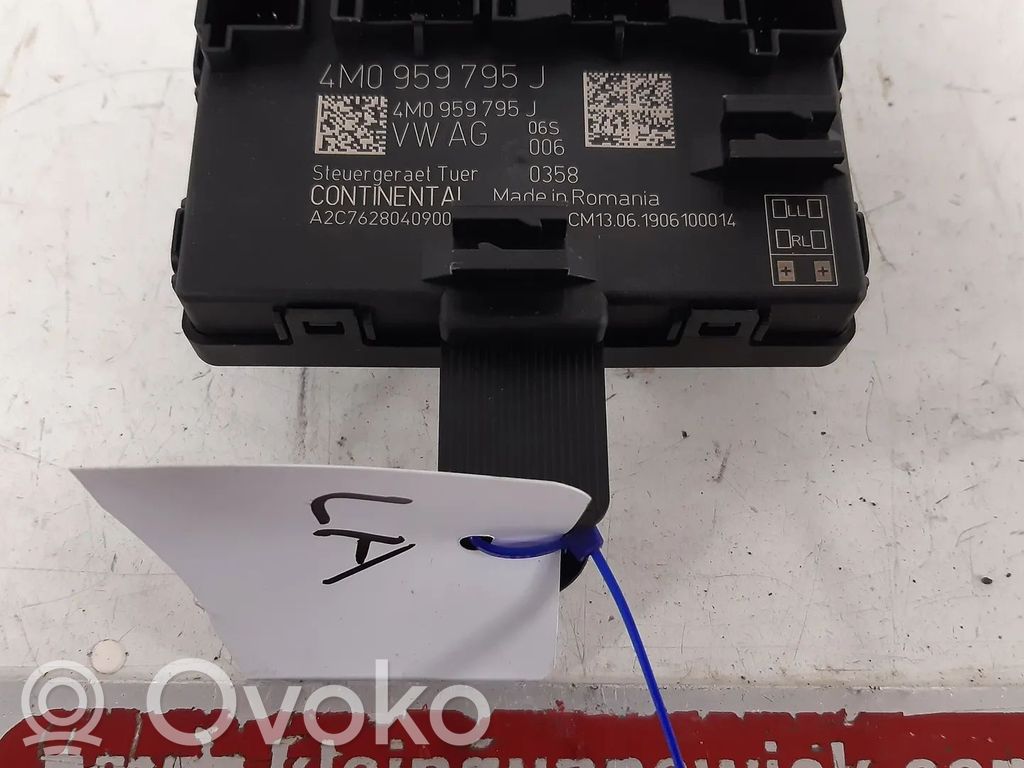 Door control unit/module   4M0959795J