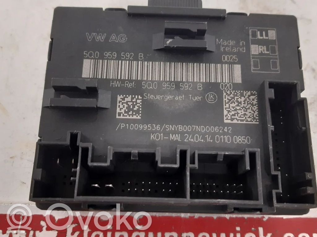 Door control unit/module   5Q0959592B